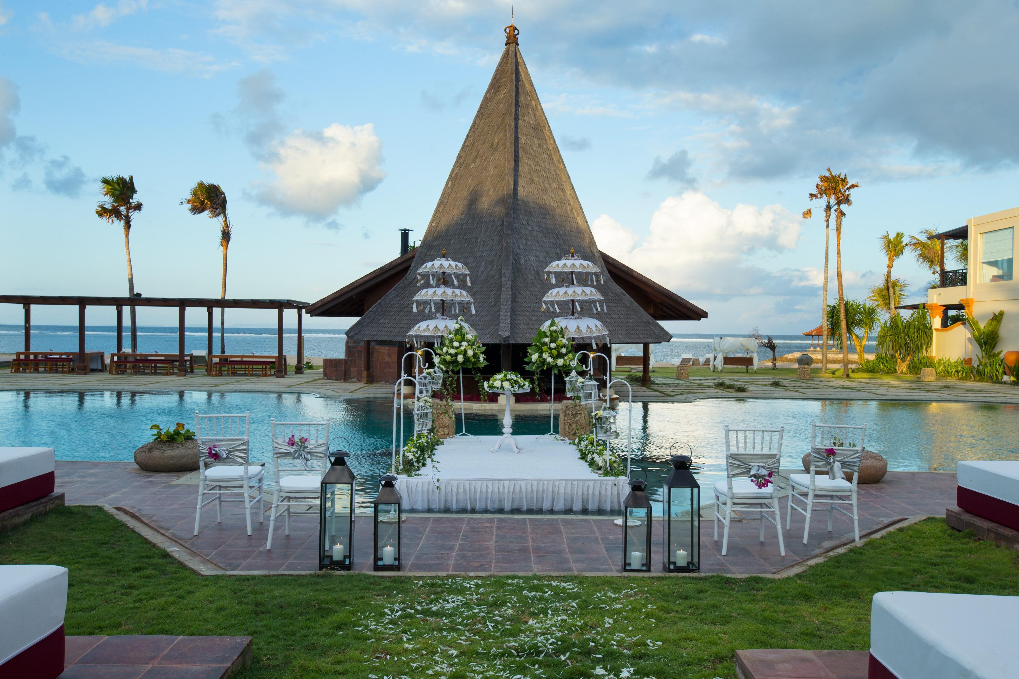 Sadara Resort Nusa Dua  Exterior foto The chapel at the resort
