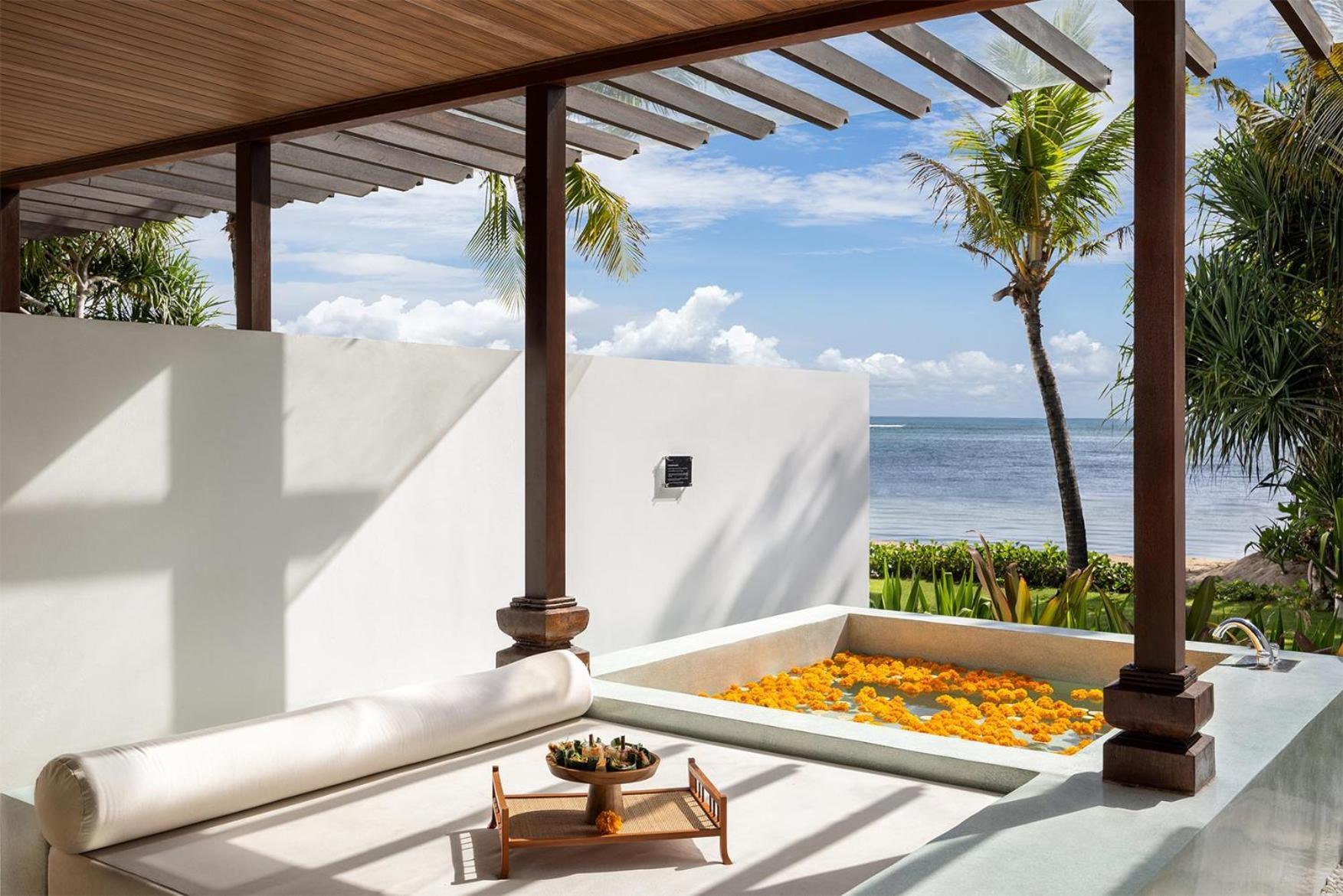 Sadara Resort Nusa Dua  Exterior foto The Beachfront Villa